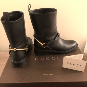 Gucci TESS boots. MOTO/horse-bit black leather